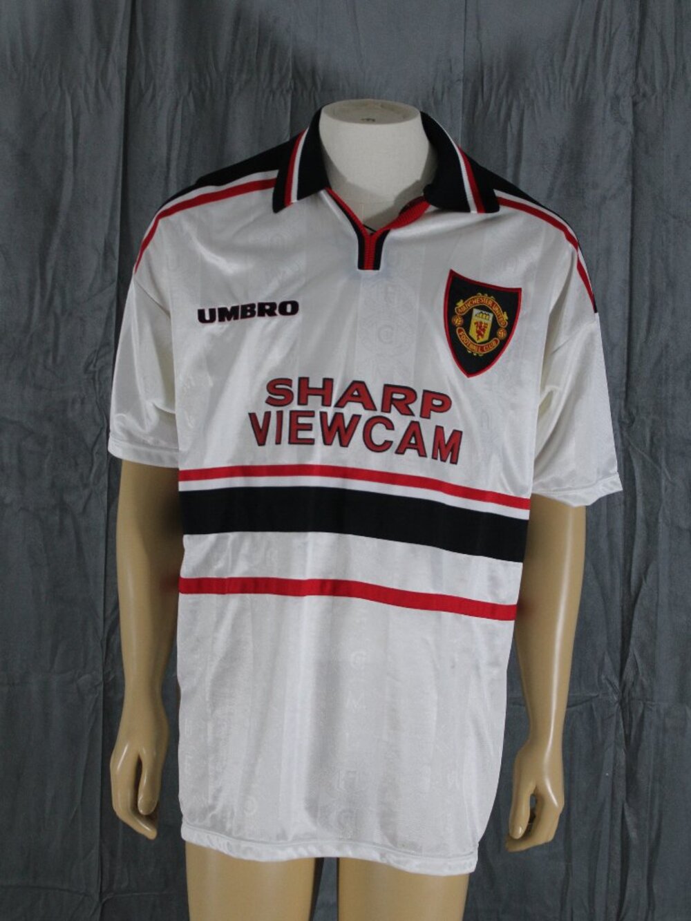 Manchester United Jersey (VTG) - 1998 Away Jersey by Umbro - Men's XL